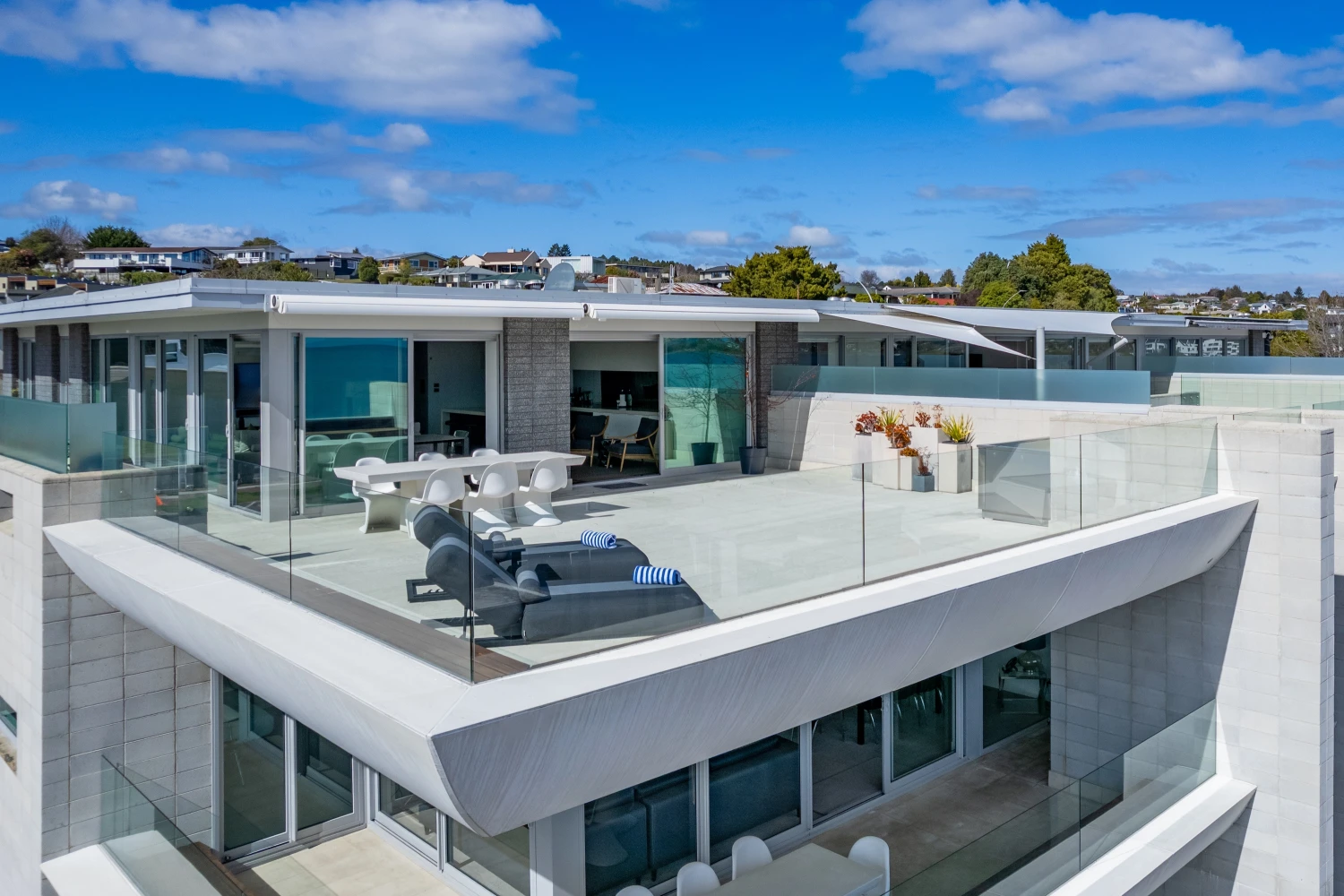 The Complex - Sacred Waters | Taupo Luxury Accommodation | New Zealand | 5 Star Experience