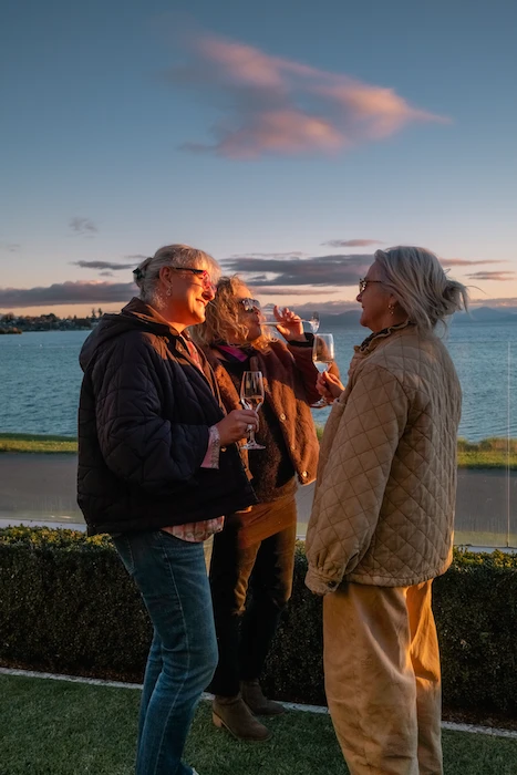 Lakefront Living - Sacred Waters | Taupo Luxury Accommodation | New Zealand | 5 Star Experience