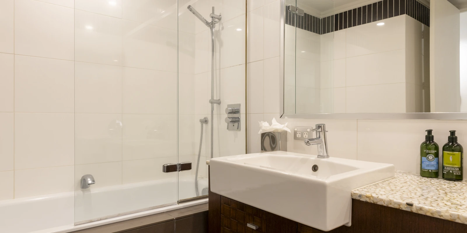 sacred waters apartment 2 - 26