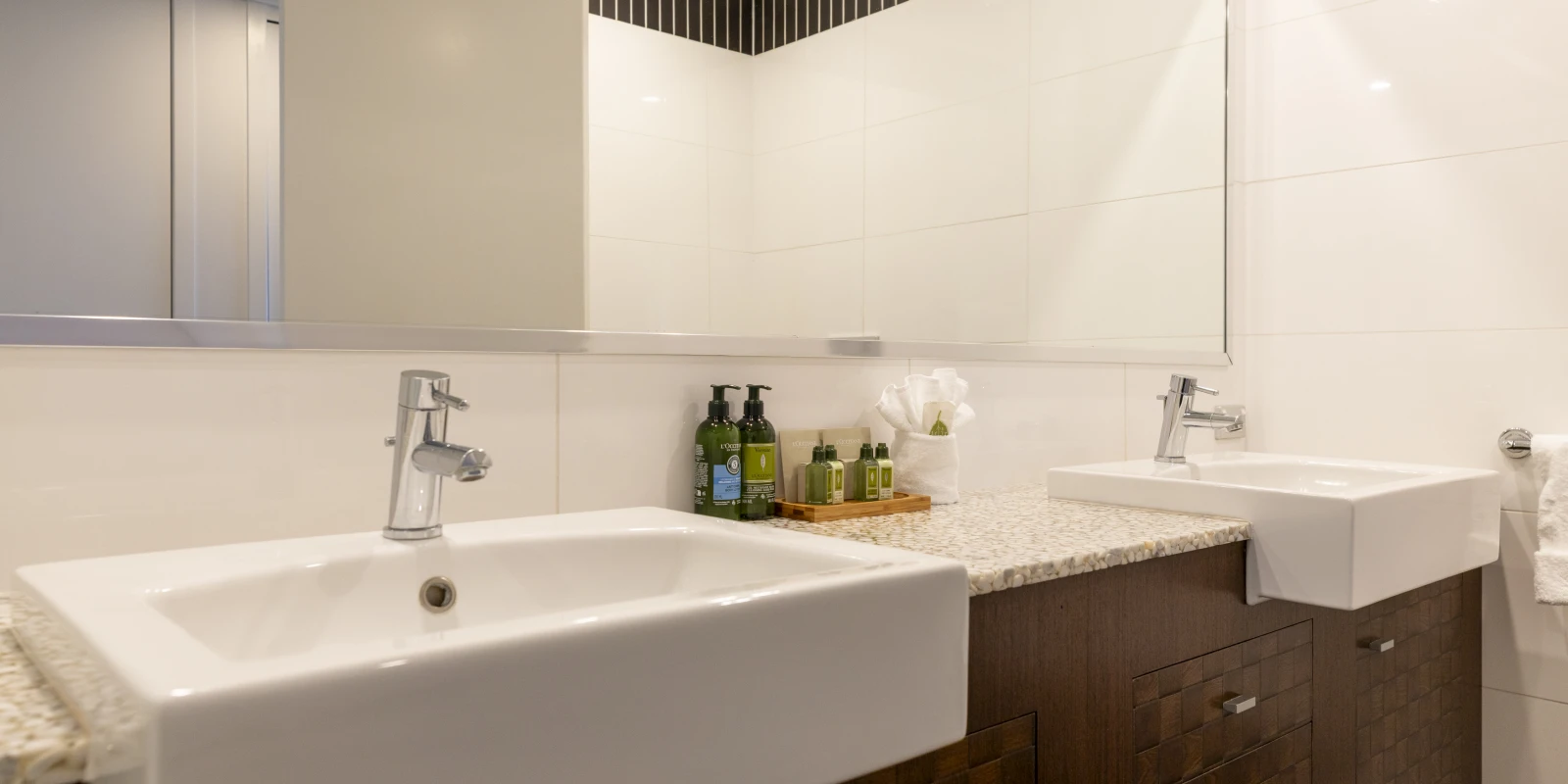 sacred waters apartment 1 - 16