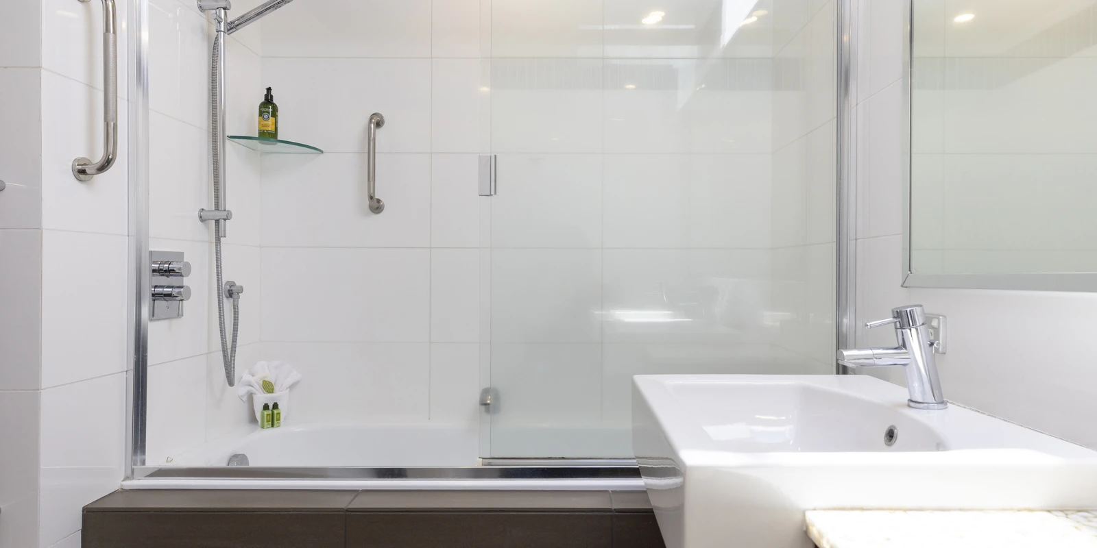 sacred waters apartment 5 - 17